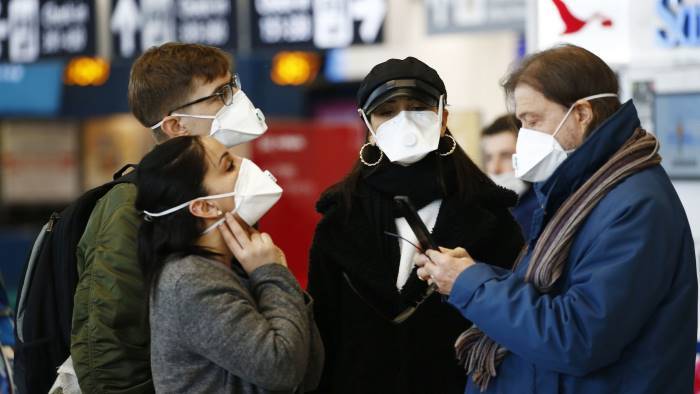 In arrivo in Campania 2 milioni di mascherine e 100 ventilatori polmonari