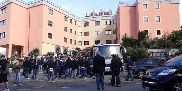 Derby farsa all’Arechi, processo dopo 7 anni mai iniziato: altra udienza rinviata a novembre. Ma il reato sarà prescritto