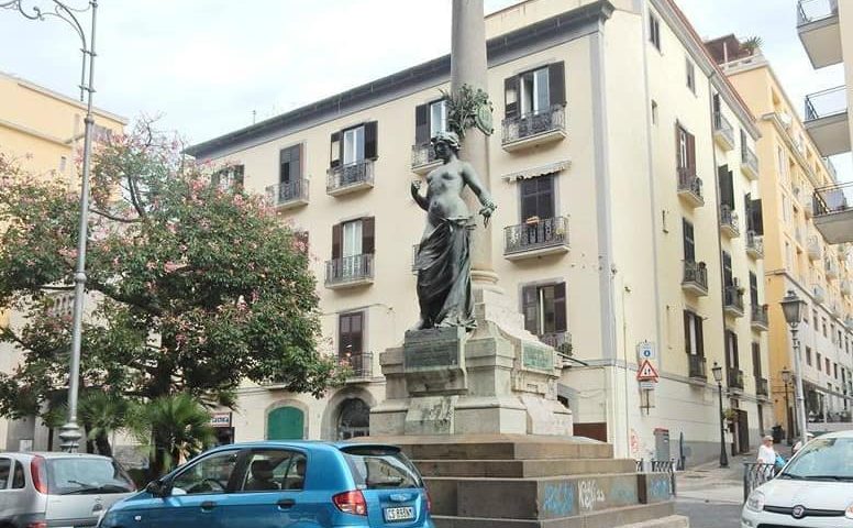 “Salviamo la statua della Libertà a Salerno”, l’iniziativa social dell’architetto Adinolfi