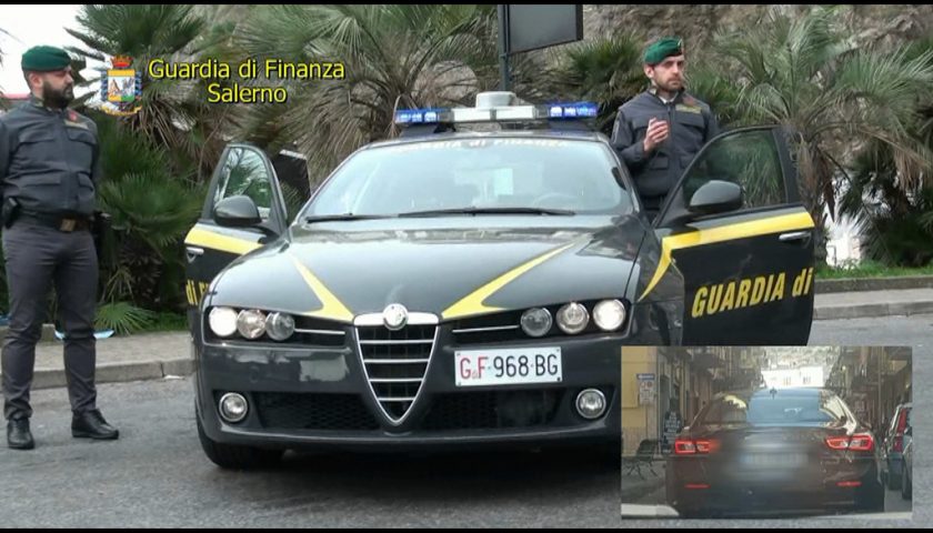 I “FURBETTI” DELLE TARGHE ESTERE NEL MIRINO DELLA GUARDIA DI FINANZA: SEQUESTRI IN TUTTA LA PROVINCIA DI SALERNO