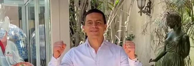 Il pizzaiolo di Shanghai Guido Esposito dona 6mila mascherine alla sua Sarno