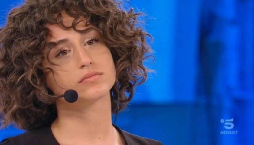 Emergenza Covid 19, la scafatese Giulia Molino finalista di “Amici” bloccata a Roma. Manca da casa da Natale