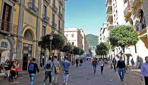 Lavori su corso Vittorio Emanuele a Salerno, nuova ditta per eseguirli