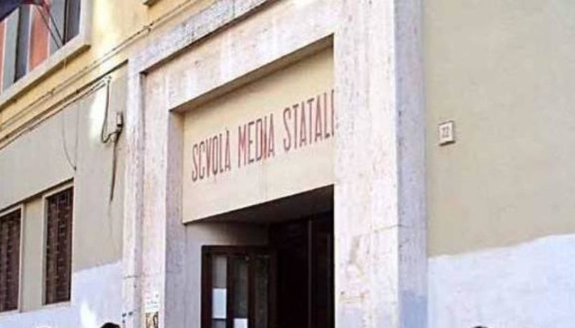 Emergenza covid 19, alla scuola Pirro di Salerno avviata la didattica a distanza