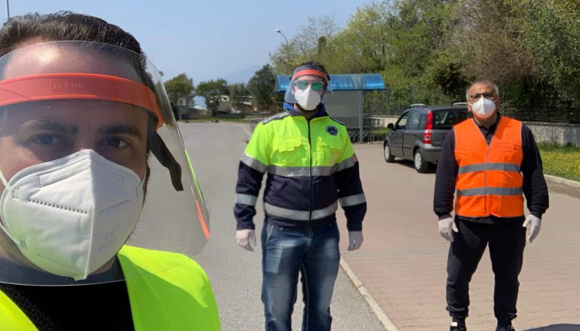 Task force per evitare accessi, anche il sindaco di Sapri fa il posto di blocco