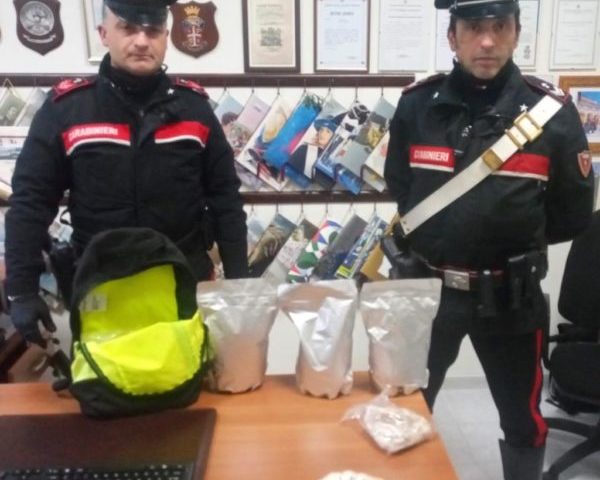 Spaccio di droga, in manette 33enne salernitano