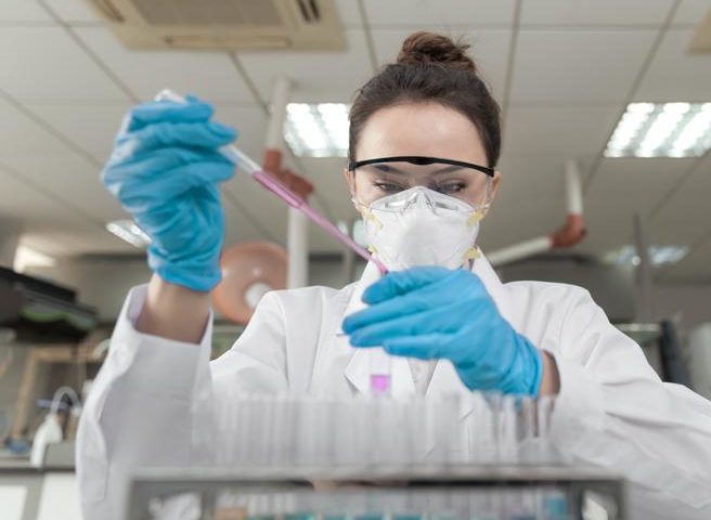 Coronavirus, “a 37 gradi resiste un giorno”