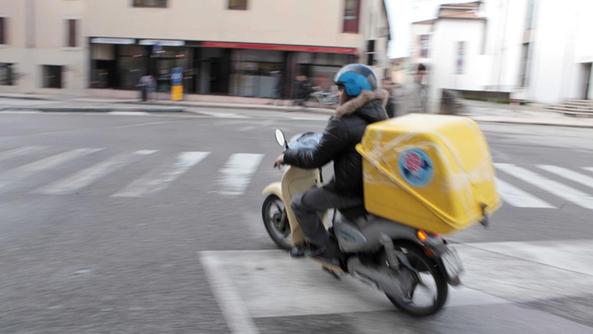 Pizze a domicilio, da lunedì  potrebbe riprendere il servizio