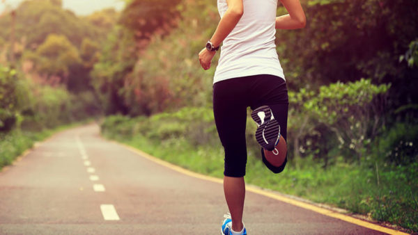 Da lunedì in Campania si può tornare a fare jogging: ecco le modalità
