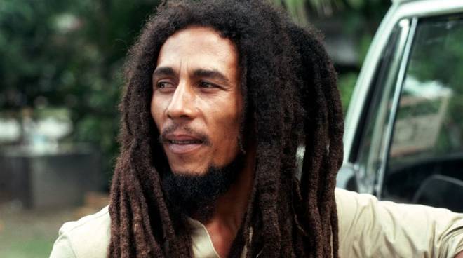 Accadde oggi: 39 anni fa a Miami morì Bob Marley, il mito della musica reggae