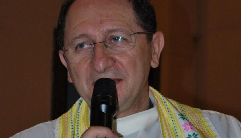 Don Raimo nominato vicario generale dal Vescovo Bellandi, il sindaco di Eboli: “Orgoglio per la nostra comunità”