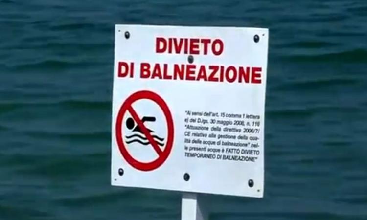 Scatta a Salerno il divieto di fare il bagno tra la Foce dell’Irno e la piscina di Torrione