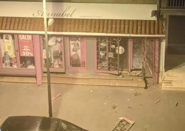 Bomba a Scafati, tre sospettati incastrati dalle telecamere