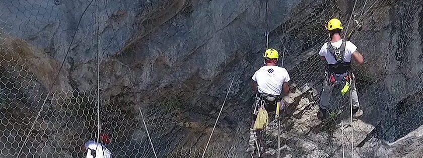 Lavori sulla Statale Amalfitana, a Cetara senso unico alternato fino al 15 giugno