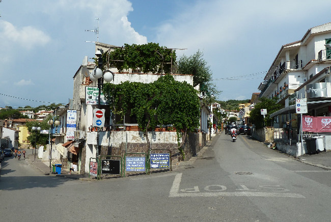 Proroga fino al 31 agosto di mascherina all’aperto (dalle 20,30 alle 4) a Palinuro, Centola e San Severino