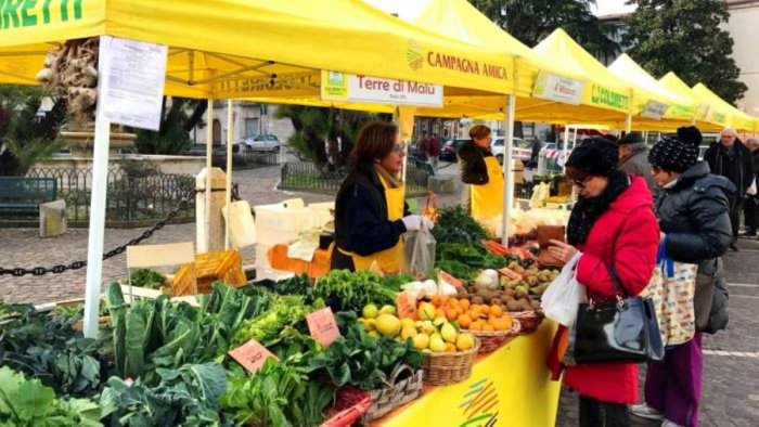 In piazza San Francesco a Salerno domani torna il mercato della Coldiretti