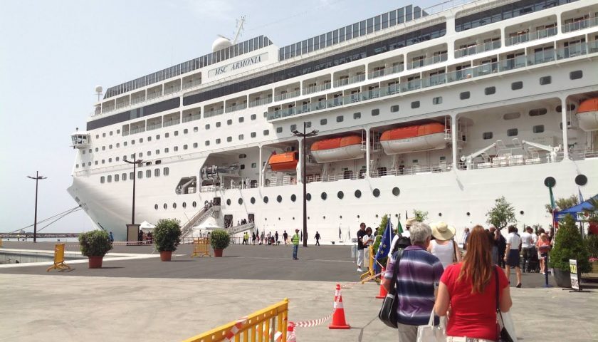 Cancellate 70 prenotazioni per le navi da crociera, Salerno perde 100mila visitatori