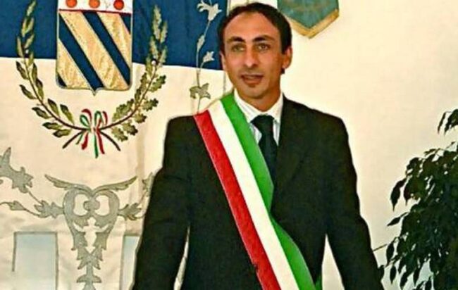 Concussione, arrestato il sindaco di Praiano Giovanni Di Martino