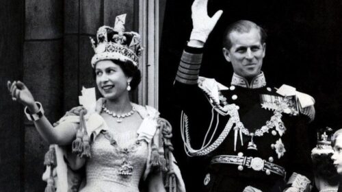 Accadde oggi, lo strano 2 giugno delle monarchie europee: l’Italia diede il benservito a Umberto II e Londra (7 anni dopo) incoronò l’inossidabile Elisabetta