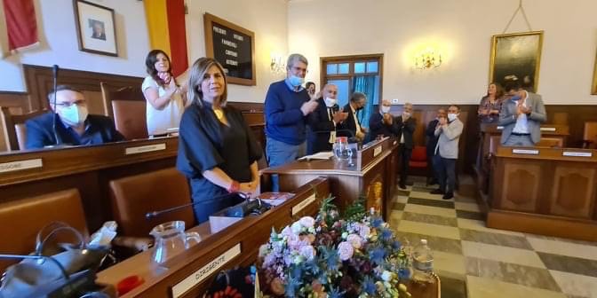 A Cava l’approvazione del Puc salutato con un applauso in aula