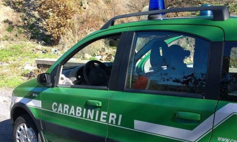 Scafati, trasforma un’area in discarica: denuncia e sequestro