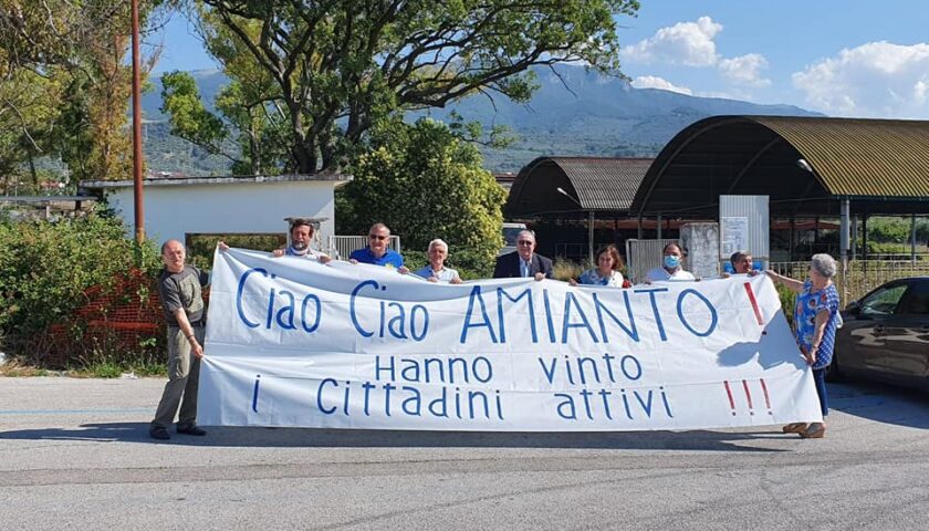 Bonifica dall’amianto al Foro Boario: in mattinata sopralluogo del sindaco Cariello con tecnici, dirigenti e comitato cittadino