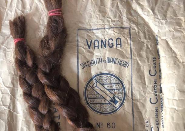A 4 anni si fa tagliare le treccine e le regala alla Onlus “Un angelo per capello”