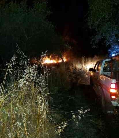 Incendio nella proprietà del sindaco di Aquara, “gesto vile ed infame”