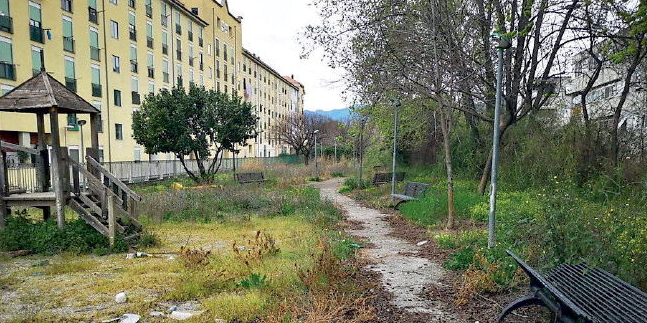 A Salerno parchi vietati per far giocare i bambini