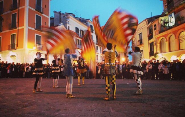 Cava de’ Tirreni, sbandieratori sfrattati: senza palazzetto, non hanno dove allenarsi