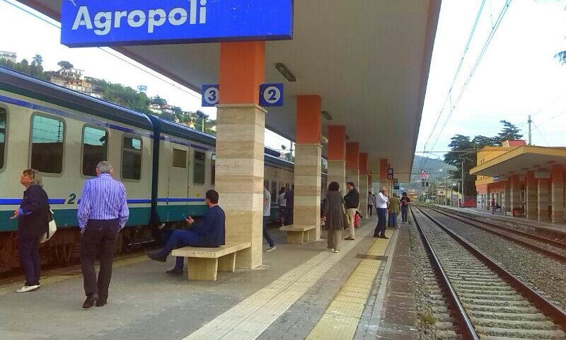 NAVETTE CON LA STAZIONE FERROVIARIA DI AGROPOLI-CASTELLABATE