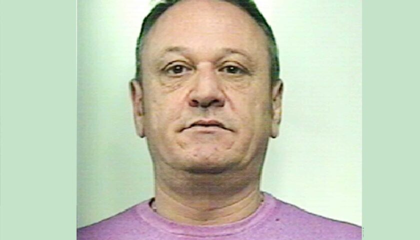 Nessuna estorsione al farmacista di Bellizzi: assolti Enrico Bisogni ‘o gemello e i nipoti Aldo Antonio e Michele. “Il fatto non sussiste”