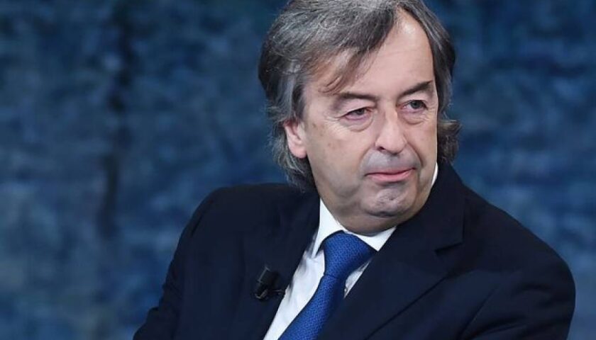 Covid, Burioni sulle scelte di De Luca: “Confusione totale, il Governo intervenga”