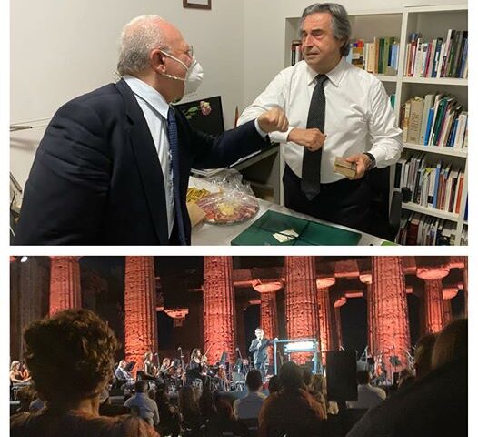 De Luca applaude il Maestro Muti: “Straordinaria esibizione a Paestum, ripartiamo dalla Cultura per rilanciare la nostra regione”