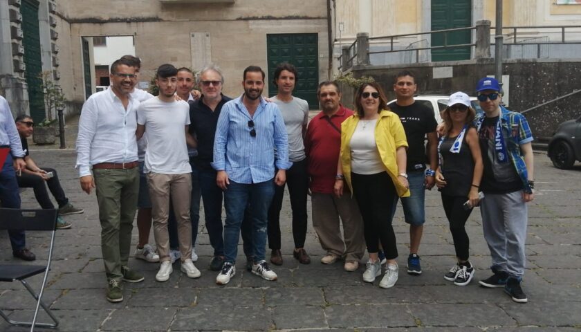 La Lega torna in piazza con Lucia Vuolo: “Stop clandestini e cartelle di Equitalia”