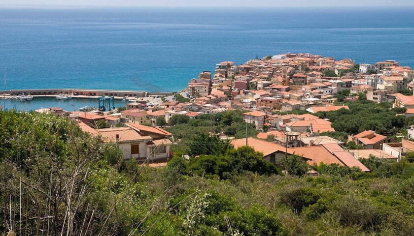 Famiglia di Salerno si perde a Marina di Camerota