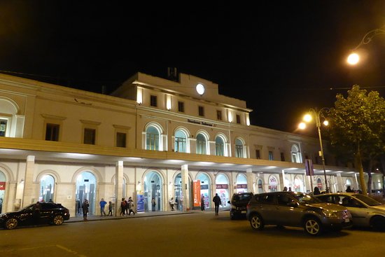 Lite ieri sera tra giovanissimi nei pressi della stazione