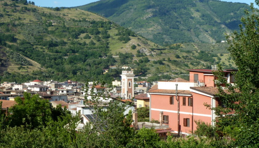 Siano, primo contagio da covid. Il sindaco dispone mascherine obbligatorie e sospende tutte le manifestazioni