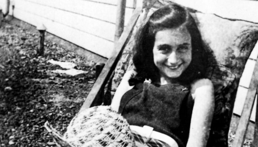 Il 12 giugno di 80 anni fa Anna Frank riceve un diario come regalo di compleanno