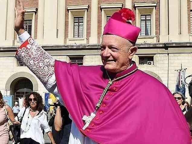 San Matteo, pontificale a piazza della Libertà. L’ Arcivescovo: “Mio consenso con serenità e convinzione”