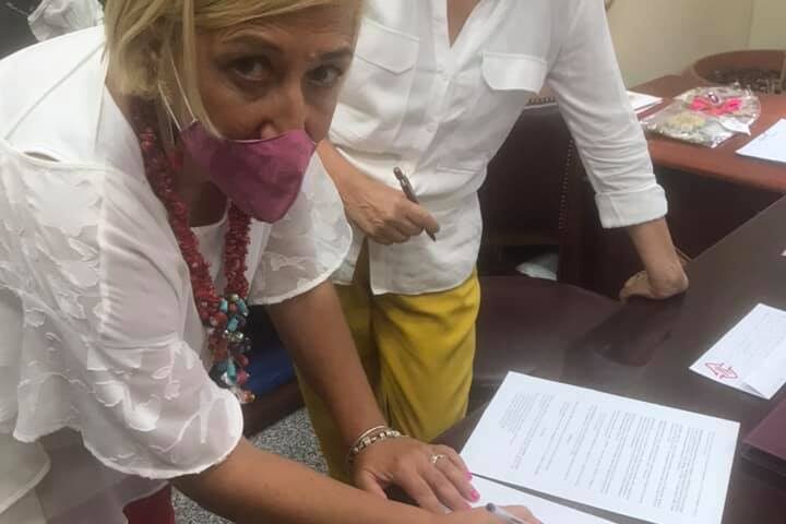 Battipaglia, la professoressa Francesca Giugliano nuovo assessore della Giunta Francese