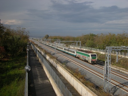 Trenitalia, 20 giorni di stop sulla linea veloce da Napoli a Salerno: dal 21 settembre all’11 ottobre