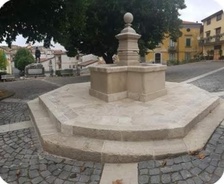 RITORNA ALL’ANTICO SPLENDORE LA  FONTANA DEL XVI SECOLO DI SICIGNANO