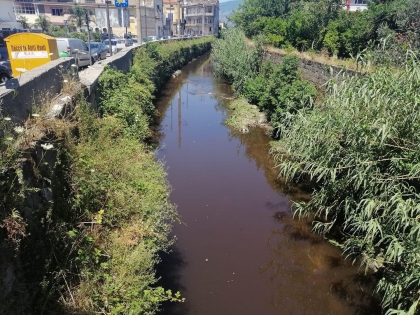 Fiume Sarno, l’ora dei prelievi. Potere al Popolo: “Non ci bastano i controlli”