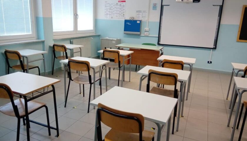 Castelnuovo Cilento, sospetto caso Covid: chiusa la scuola
