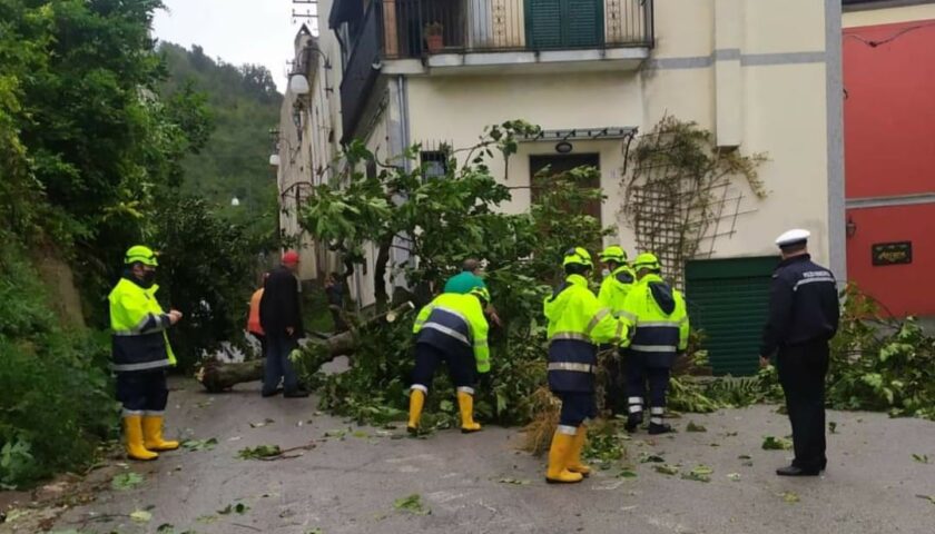 Cava – oggi le scuole restaranno chiuse, a comunicarlo è il sindaco Servalli