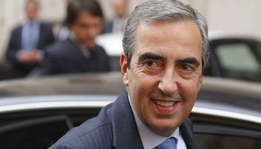 Gasparri, in Campania Forza Italia propone Martusciello