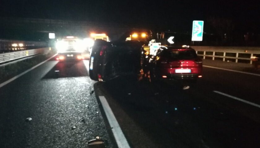 Schianto sul raccordo Avellino/Salerno, muore automobilista