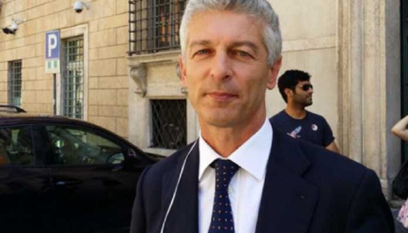 Il presidente della commissione Antimafia fa i nomi degli 8 “impresentabili” in Campania