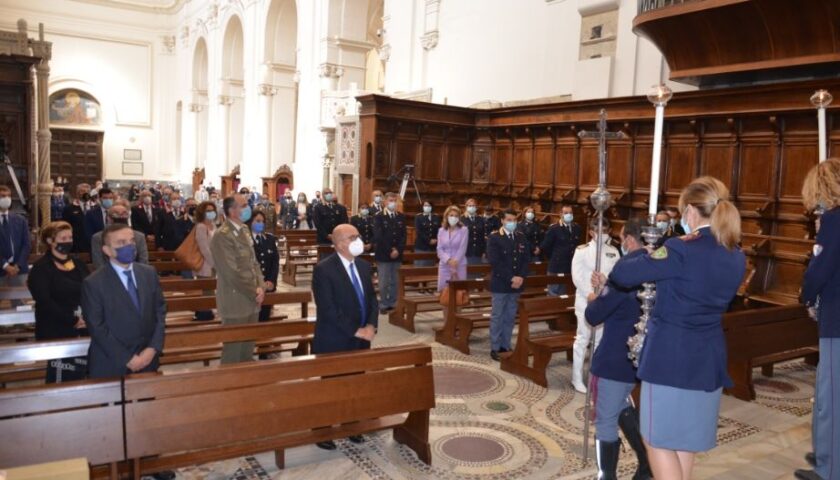 Polizia, Santa Messa per San Michele. Il vescovo Bellandi: “Simbolo di speranza”